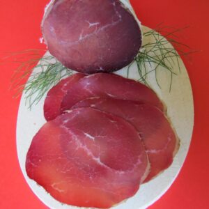 Goveji pršut (bresaola)